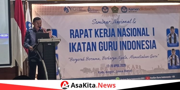 Dewan Pakar IGI Prof. Fasli Jalal Tekankan Penguatan Organisasi Profesi Guru di Rakernas IGI 2026