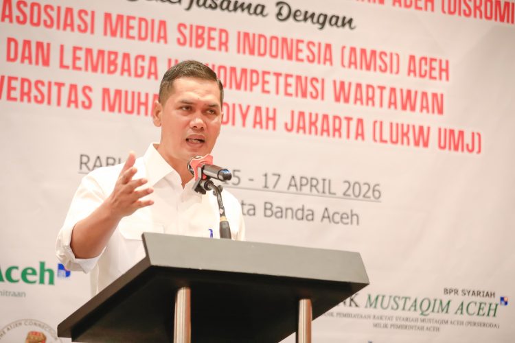 Sekda Aceh Buka UKW dan Seminar Nasional AMSI Aceh, Tekankan Penguatan Ekosistem Media Pascabencana