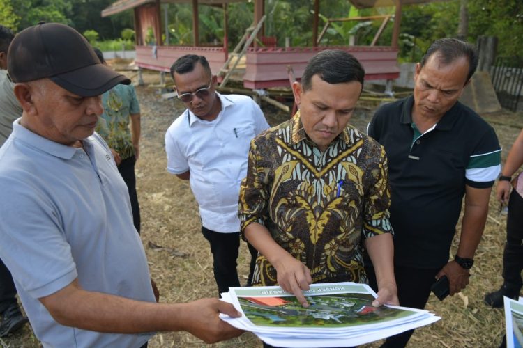 Wagub Aceh Tinjau Jalan IJD PUPR di Kembang Tanjong, Dorong Penyempurnaan Infrastruktur