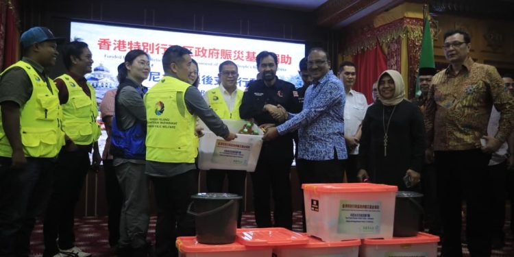 Relawan Tiongkok dan Malaysia Salurkan 9.500 Paket Bantuan untuk Korban Bencana Aceh