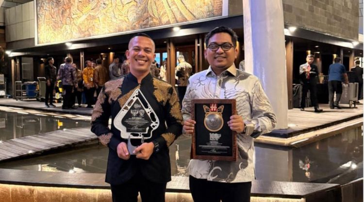 PLN UID Aceh Sabet Penghargaan La Tofi 2026, GM Eddi Saputra Raih Manajer Program Terbaik