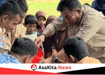 Kabid SMA dan PKLK Tanami Pohon Berbuah di SLBN Pembina Provinsi Aceh