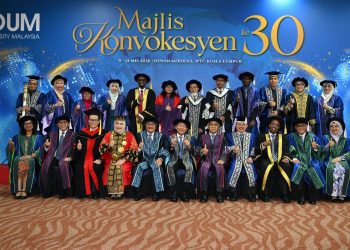 Rektor Universitas Deztron Indonesia Dikukuhkan sebagai Profesor Adjunct OUM Malaysia, Harumkan Nama Aceh di Kancah Internasional
