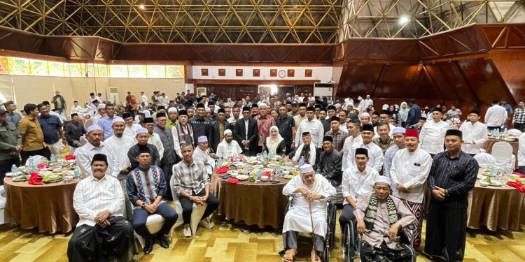Mualem Gelar Silaturahmi Bersama Ulama, Perkuat Sinergi Umara dan Ulama untuk Aceh Islami
