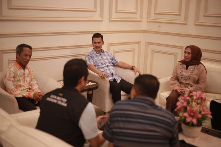 Sekda Aceh Terima Tim Pendataan Sensus Ekonomi 2026 di Kediaman Resmi