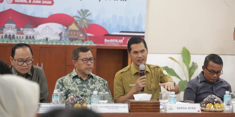 Terima Kunjungan BAM DPR RI, Sekda Aceh Dorong Penyelesaian Tuntas Persoalan Warga Eks Blang Lancang-Rancong