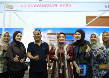 Kapolda Aceh Kunjungi Stan Bhayangkari Daerah Aceh di Bazar Kreasi Bhayangkari Nusantara 2026*
