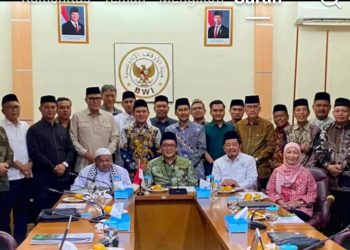 Pemerintah Aceh Perkuat Status Wakaf Blang Padang, Dokumen Sejarah Diserahkan ke BWI Pusat