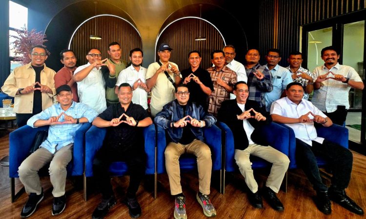 Teuku Riefky Harsya mendukung Nurdiansyah Alasta pada Musda Partai Demokrat Aceh