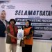 Universitas Deztron Kukuhkan Prof. Santhi Raghavan dari OUM sebagai Visiting Professor, Perkuat Jejaring Internasional