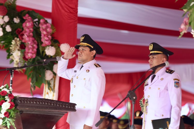 Pimpin Upacara HUT RI ke-81, Wagub Aceh Serukan Jaga Perdamaian dan Wujudkan Aceh Sejahtera