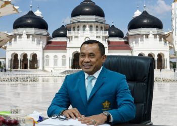 ACEH DAN PARADOKS BULAN BINTANG