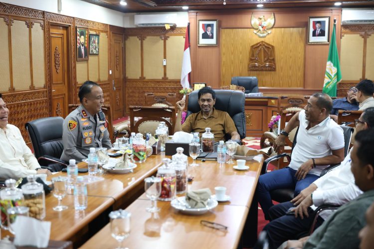 Gubernur Mualem Bersama Kapolda dan Ketua DPRA Bahas Mitigasi Bencana