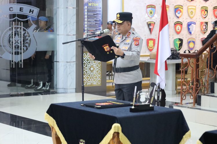 Kapolda Aceh Pimpin Sertijab Dua PJU dan Lima Kapolres Jajaran